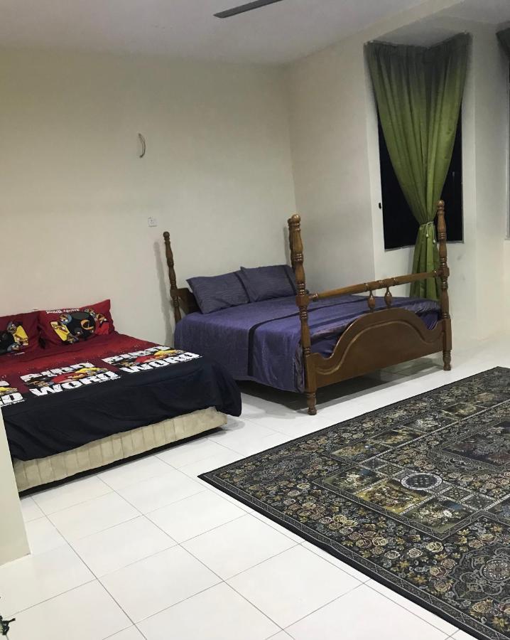 Hj Homestay Kuala Terengganu Esterno foto